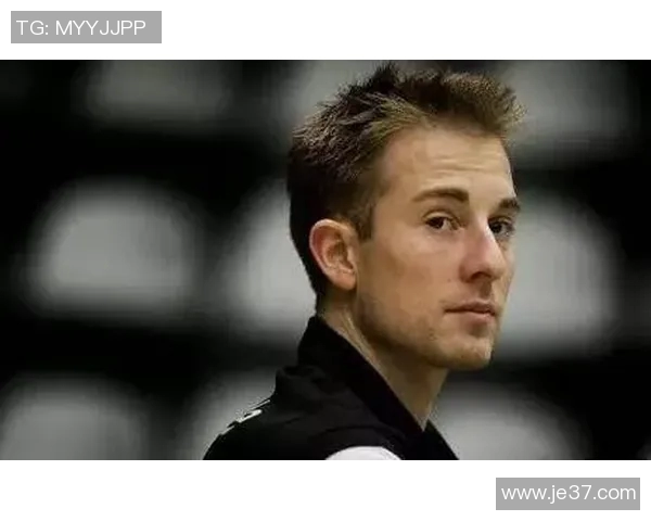 张昊的奋斗之路：从默默无闻到事业巅峰的励志故事与人生哲学